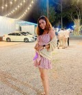 Dating Woman Thailand to ไทย : Thip, 32 years